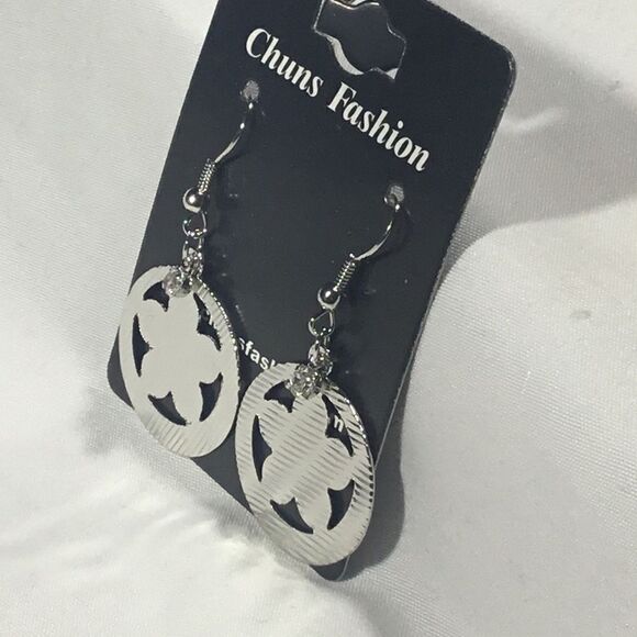 Textured Floral Dangle Earrings (UC3) - Picture 5 of 6